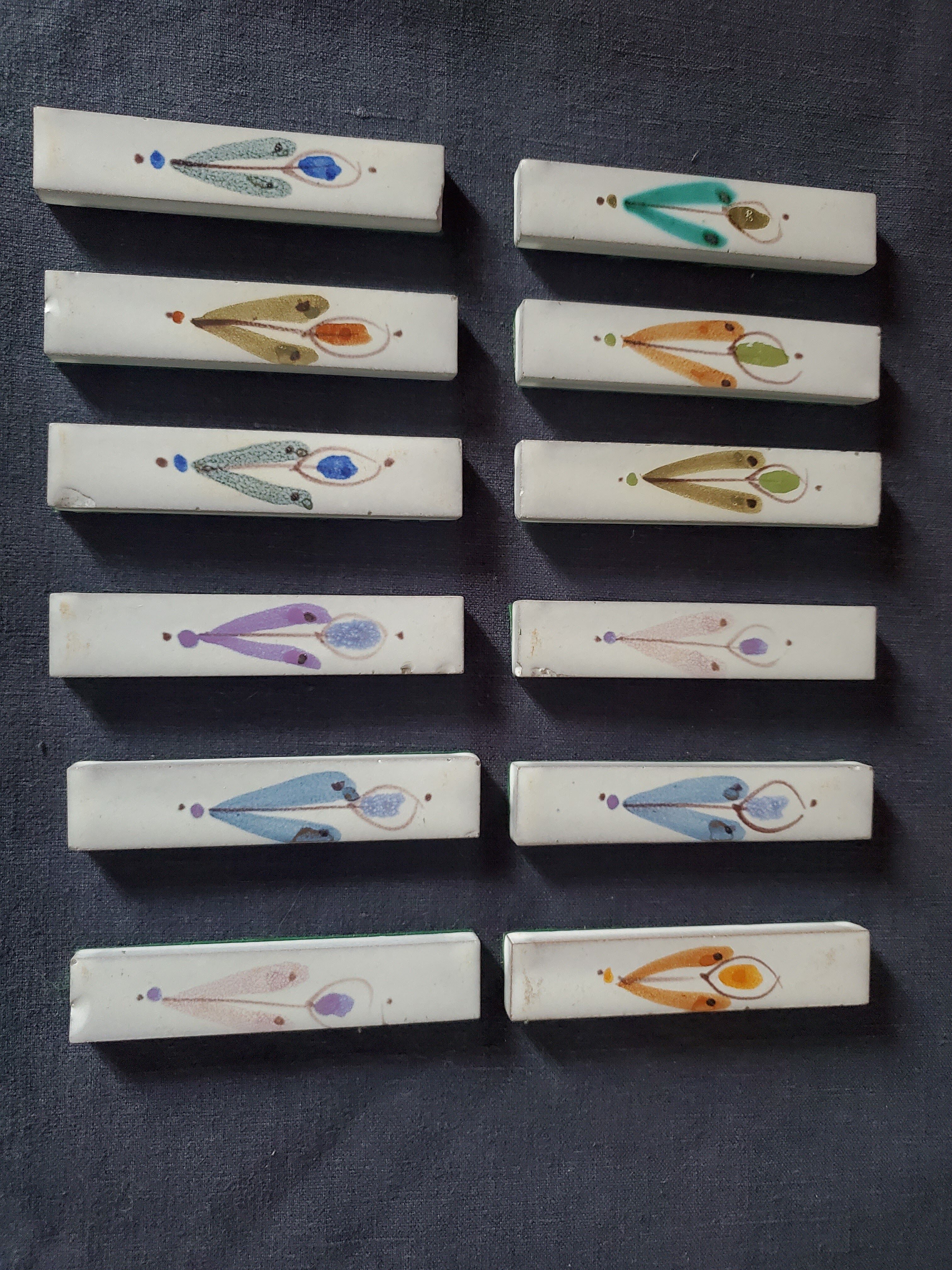 12 ceramic knife holders