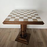 Table d'échecs en onyx sur pied en bois