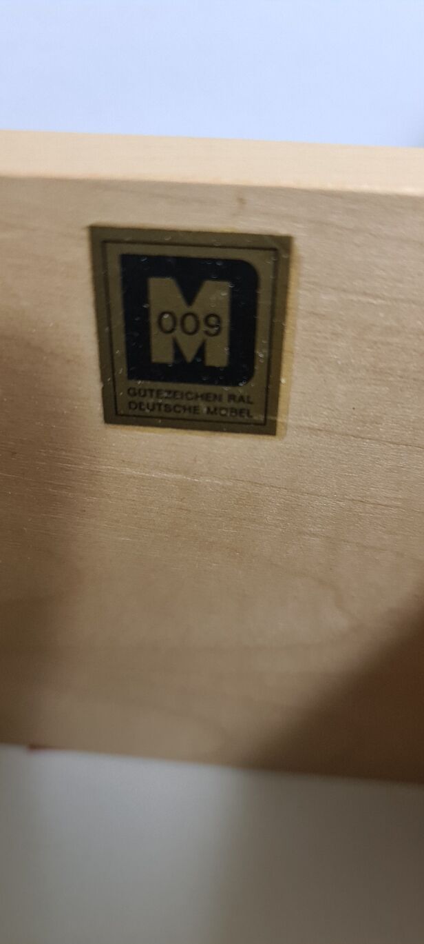 Vintage chest of drawers