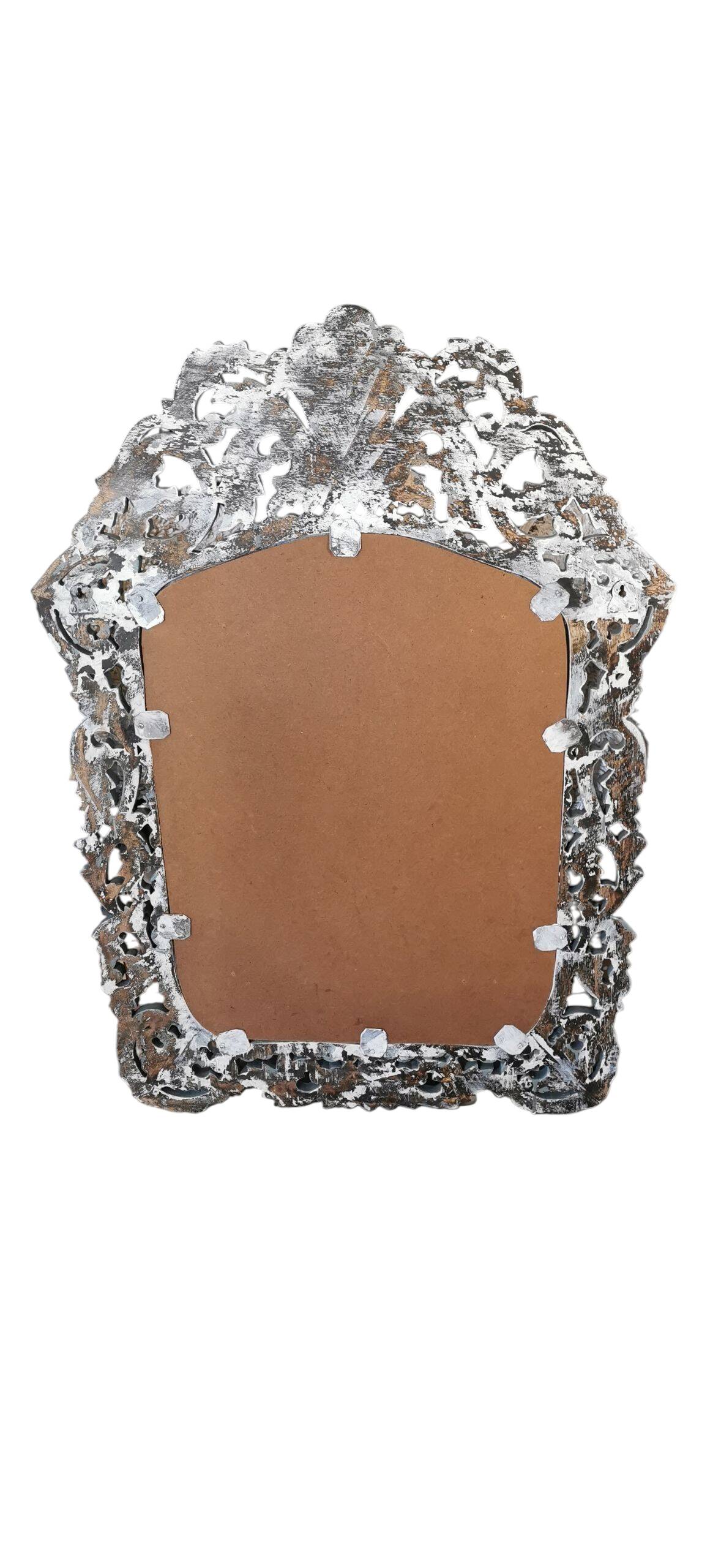 Miroir baroque en bois sculpté