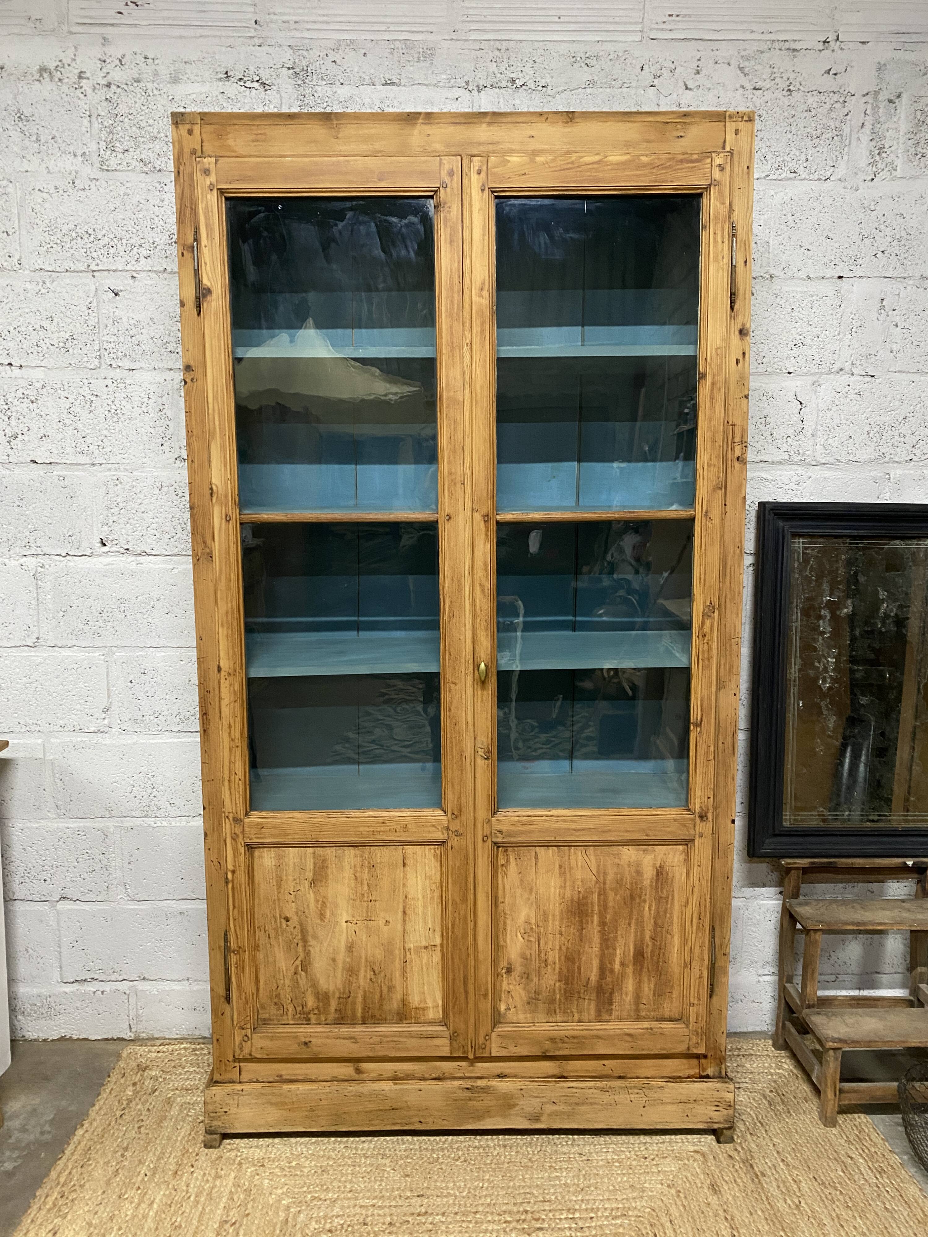 Glass cabinet-library-dish cupboard