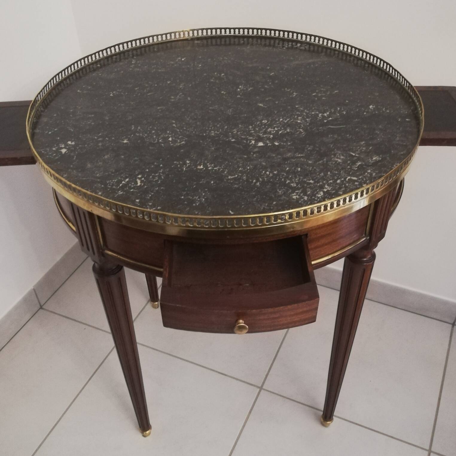 Mahogany hot water bottle table