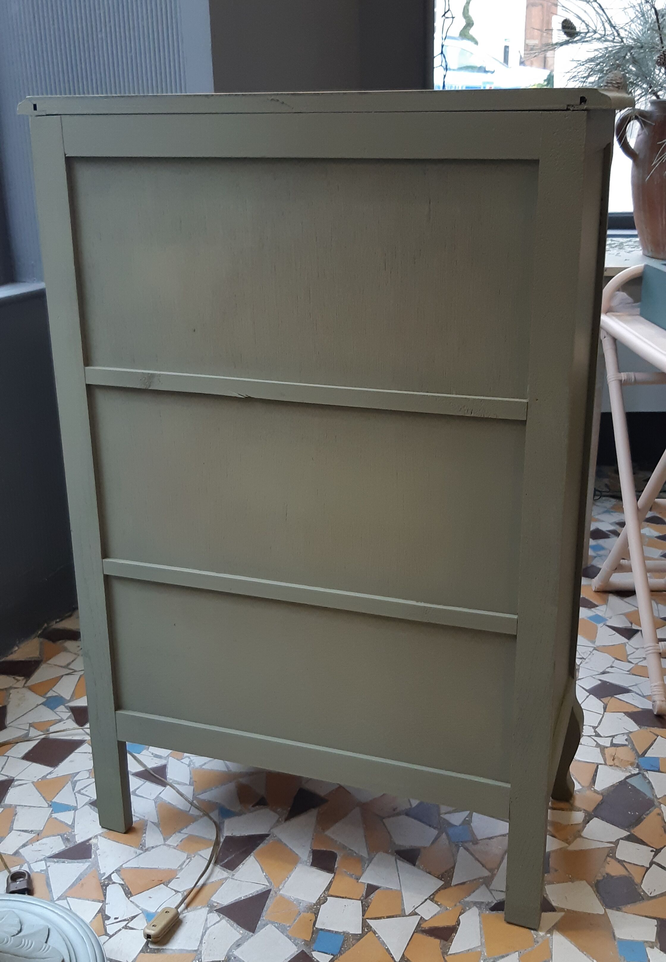 Bibus bookcase wood and khaki green