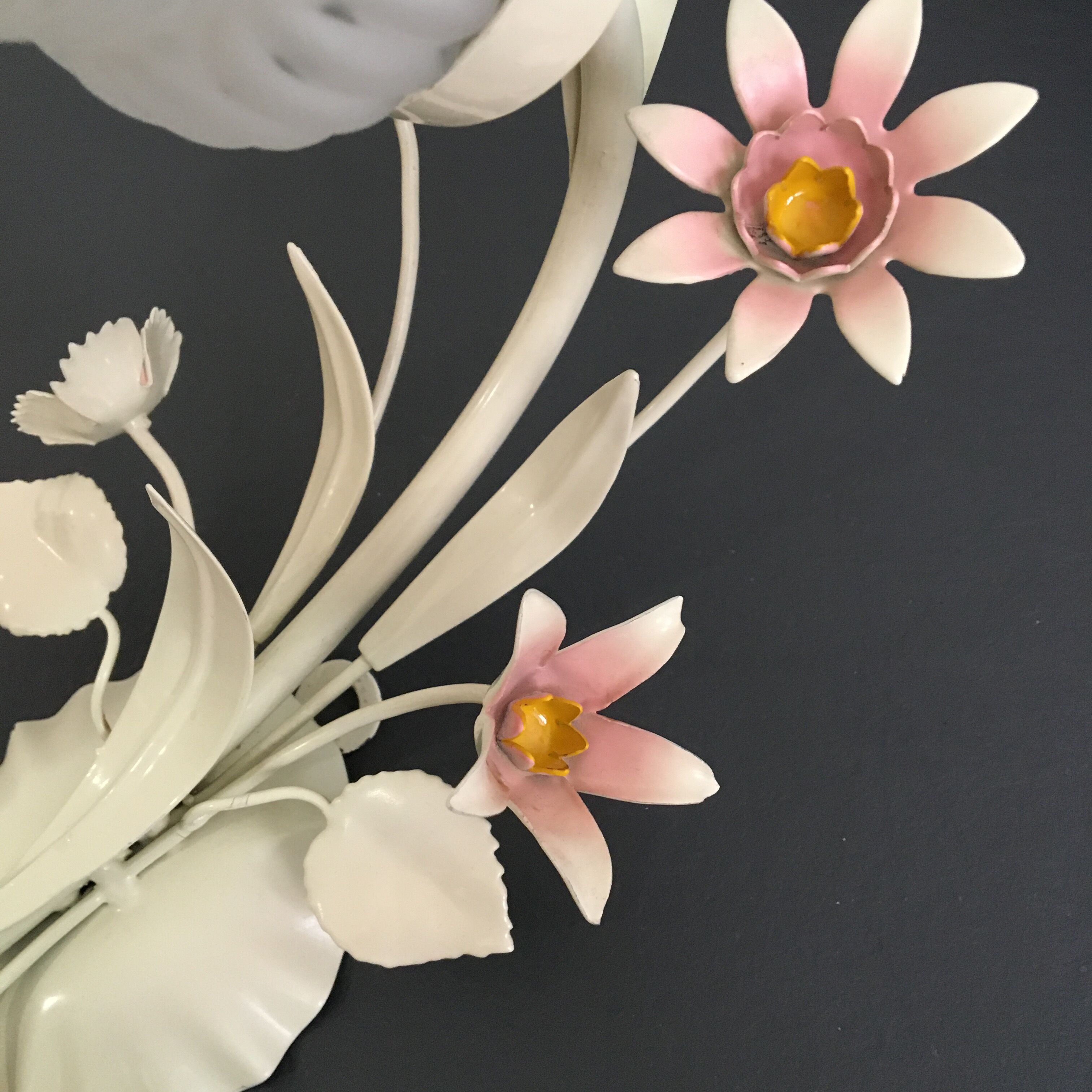 Sconce metal flowers shades pastels