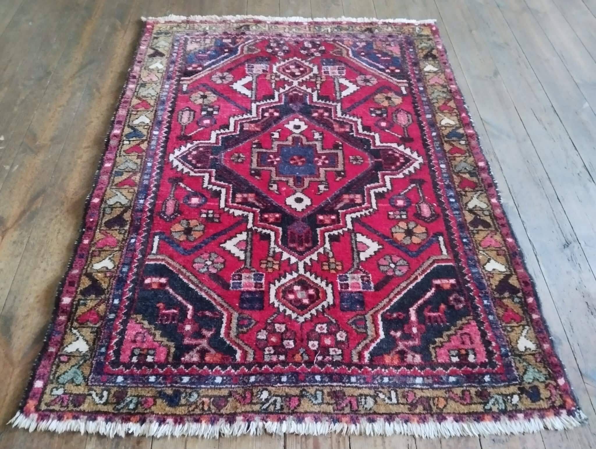 Persian carpet Hamadan 132x101cm