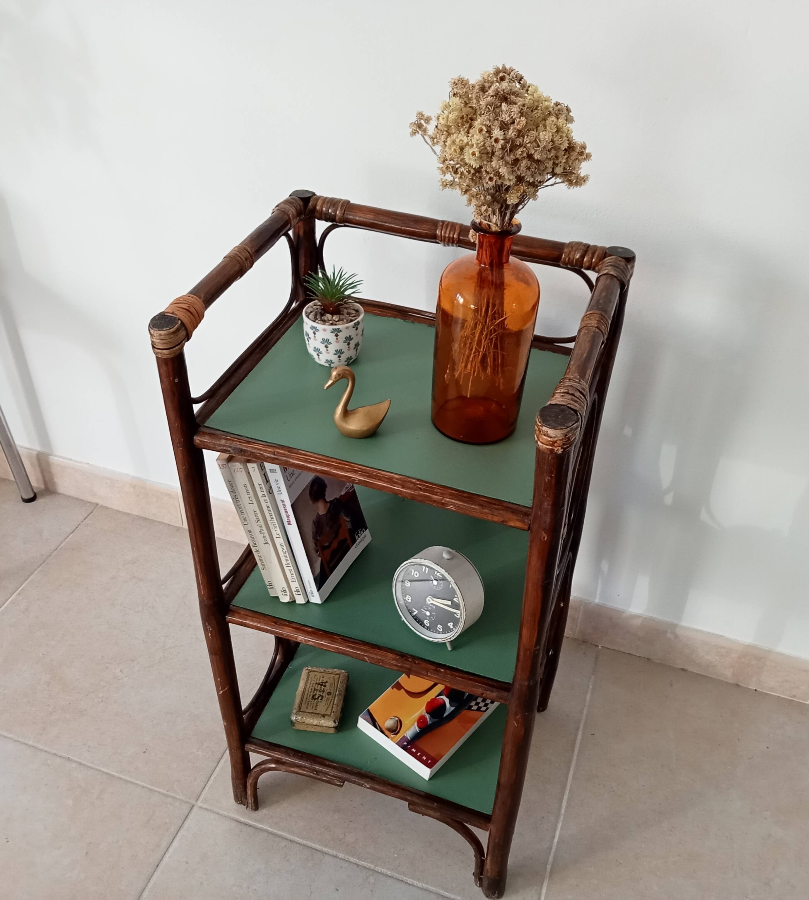 Vintage standing shelf in bamboo and rattan