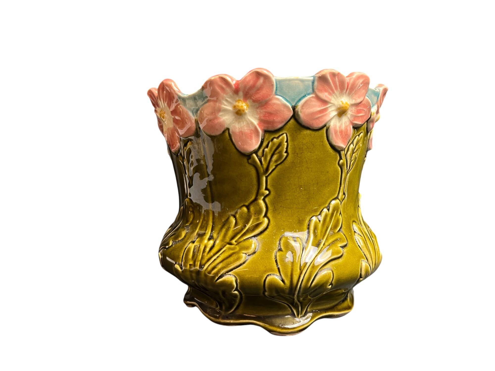 De Bruyn Fives-Lille slip pot holder circa 1900