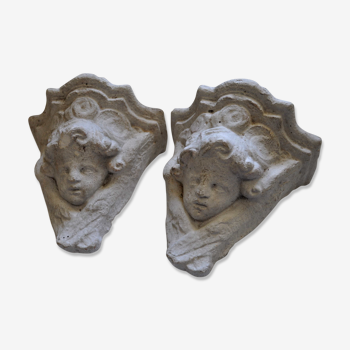 Pair of brackets stucco consoles