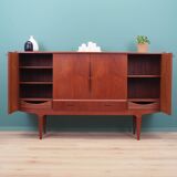 Buffet haut en teck, design danois, années 1960, production : Danemark