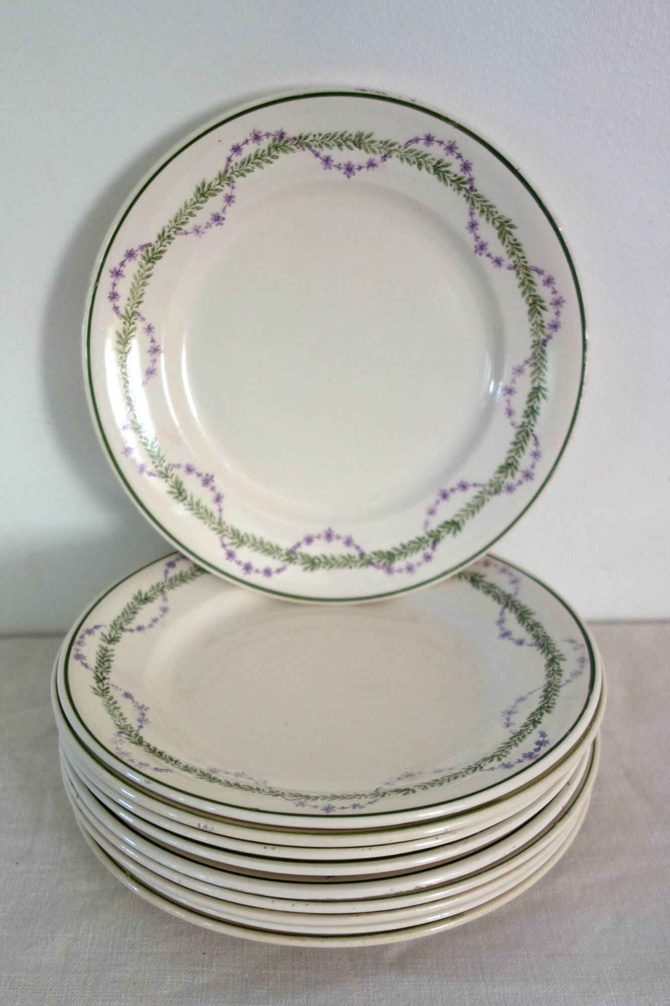 10 dessert plates Longwy model Loridan circa 1900