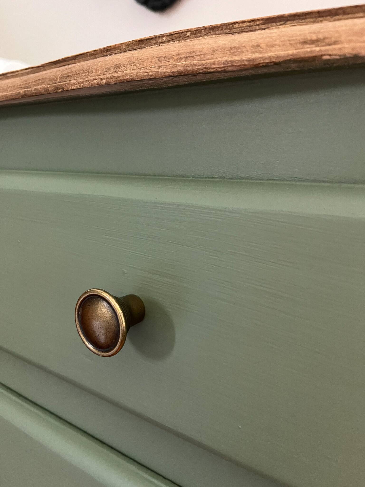 Weekly Vintage Chiffonier