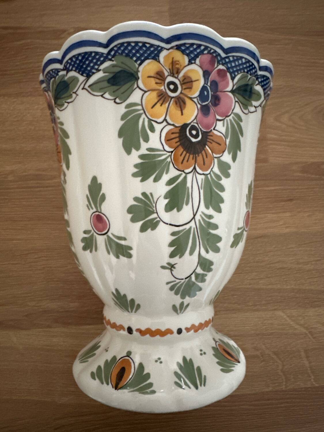 DELFT ceramic table vase