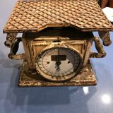 Vintage scale