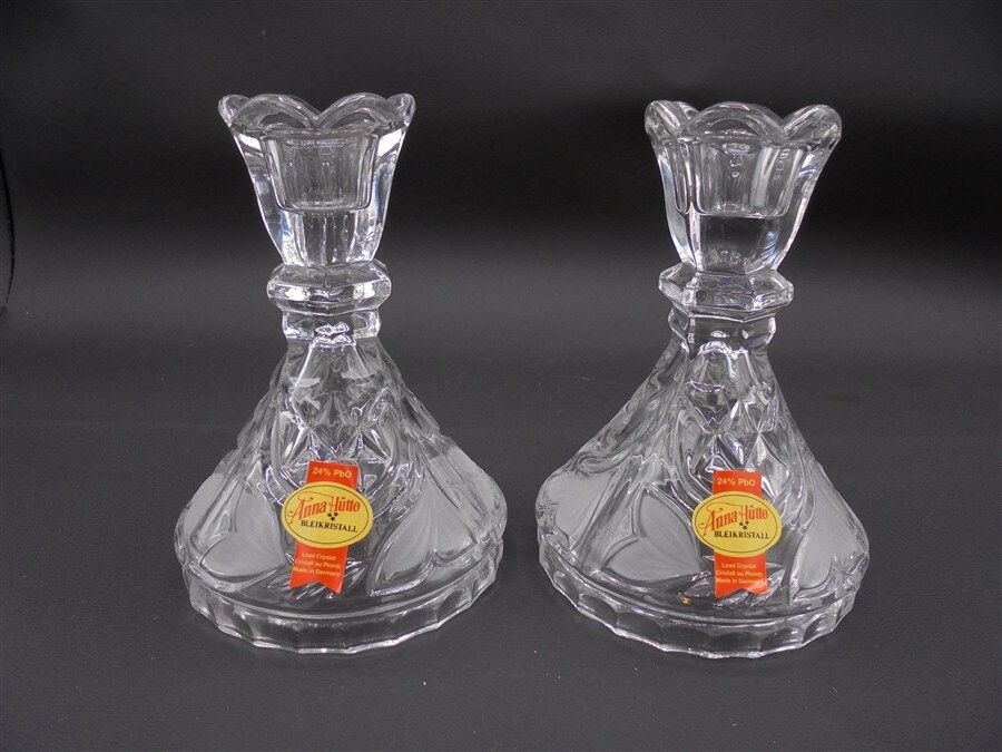 Pair of candlesticks