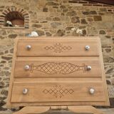 Art Deco chest of drawers