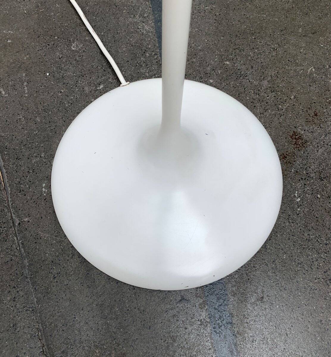 Swiss minimalist floor lamp from the mid-century by Temde, 1960s.