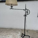Lampadaire en fer forgé et cannage, 1970