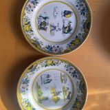 Choisy le roi - rare pair of polychrome rebus plates