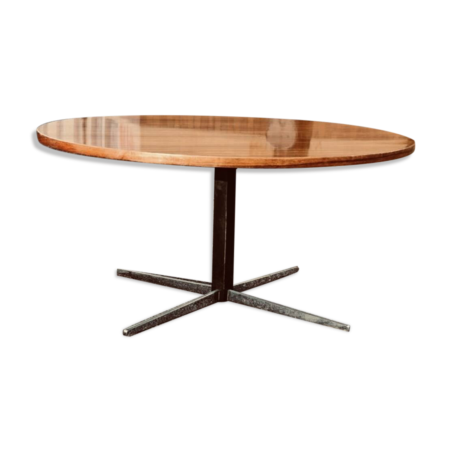 1 low and high table by the manufacturer Wilhelm Renz from the years.