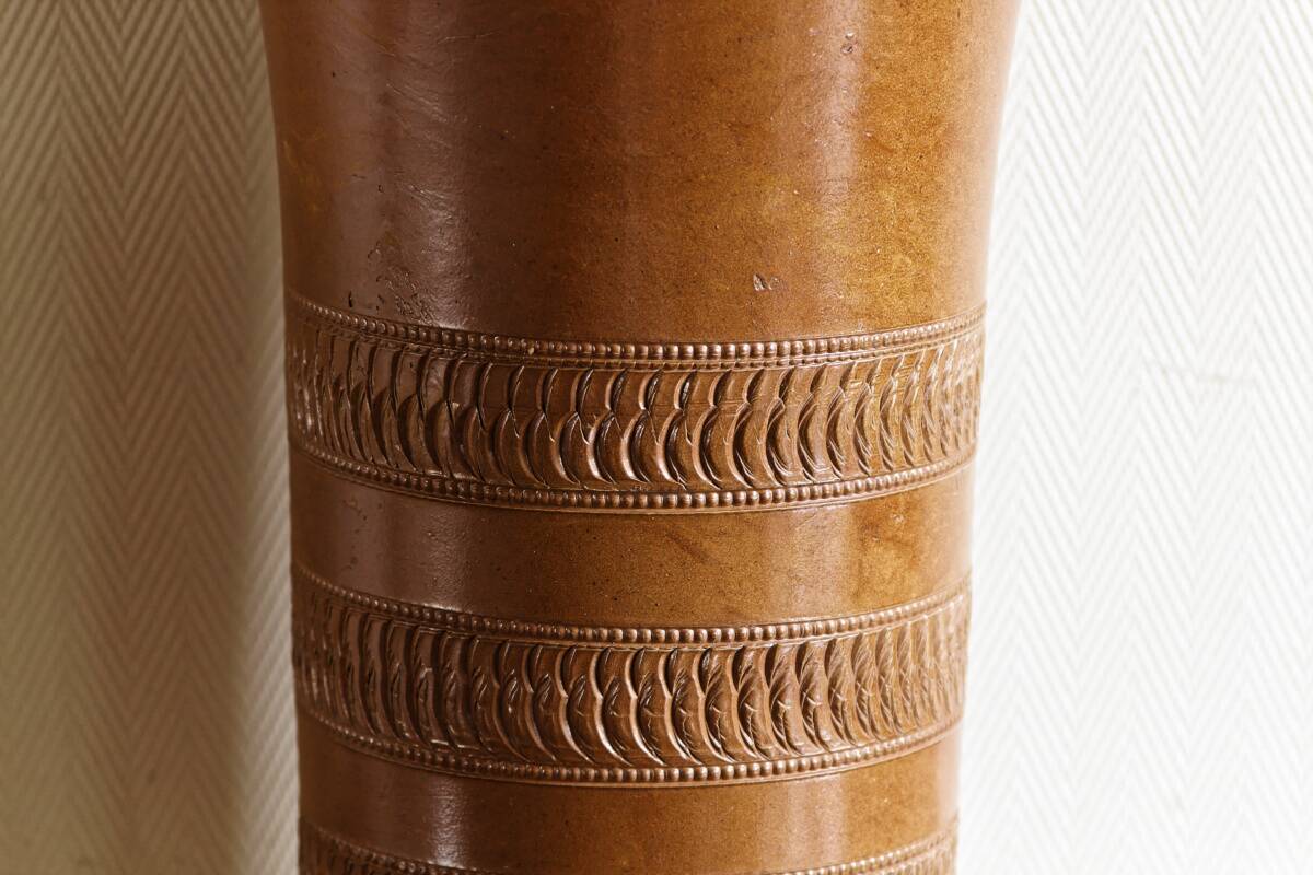 Large sandstone vase of Beauvaisis