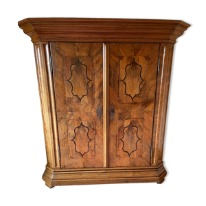 Armoire baroque vers