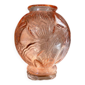 Art Deco vase with tulips in Avesnes stone.