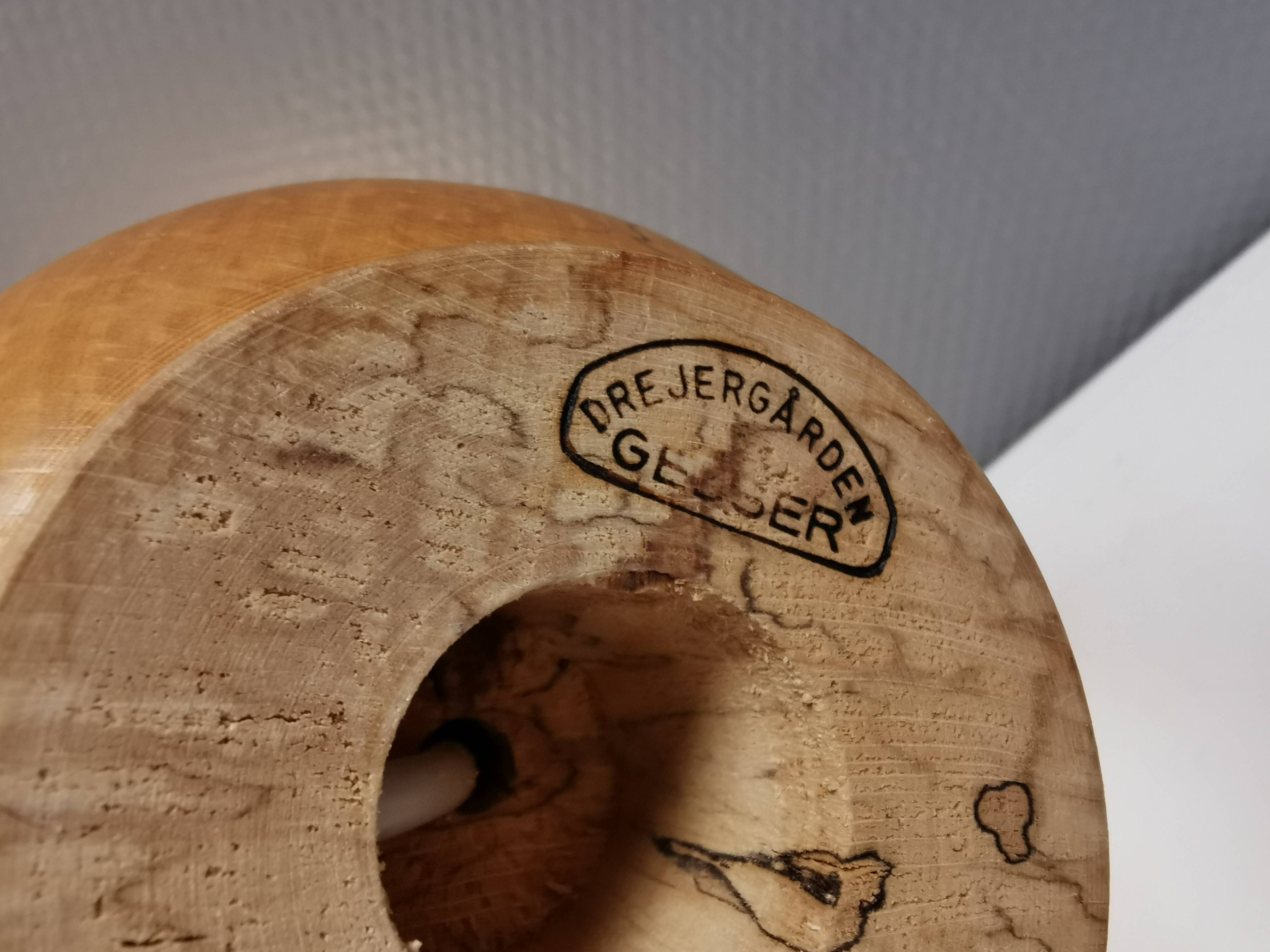 Danish lamp turned in pine wood with the most beautiful markings