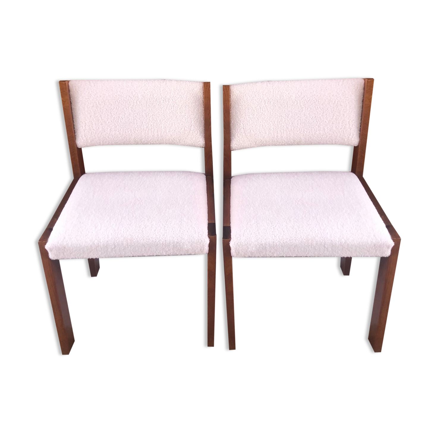 2 vintage chairs in solid wood and buckle 1970