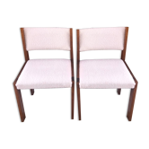 2 chaises vintage en bois massif et bouclette 1970