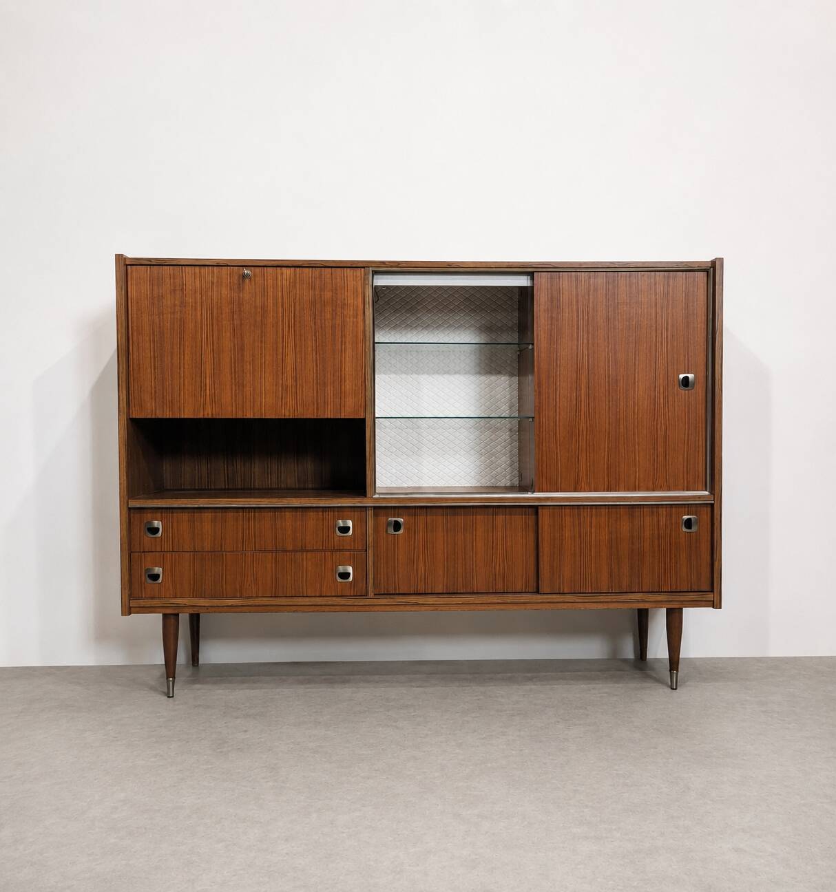 Vintage 1960s sideboard cabinet
