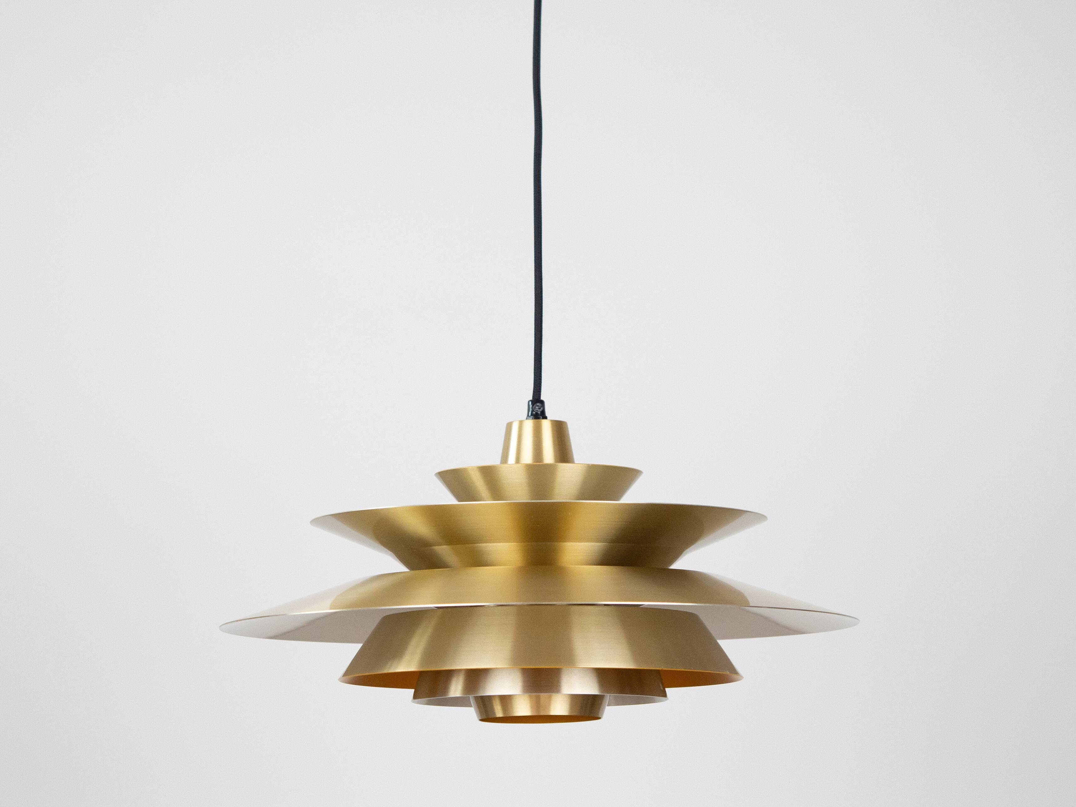 Lampe suspendue vintage suédoise par Carl Thore, Granhaga, années 1960.