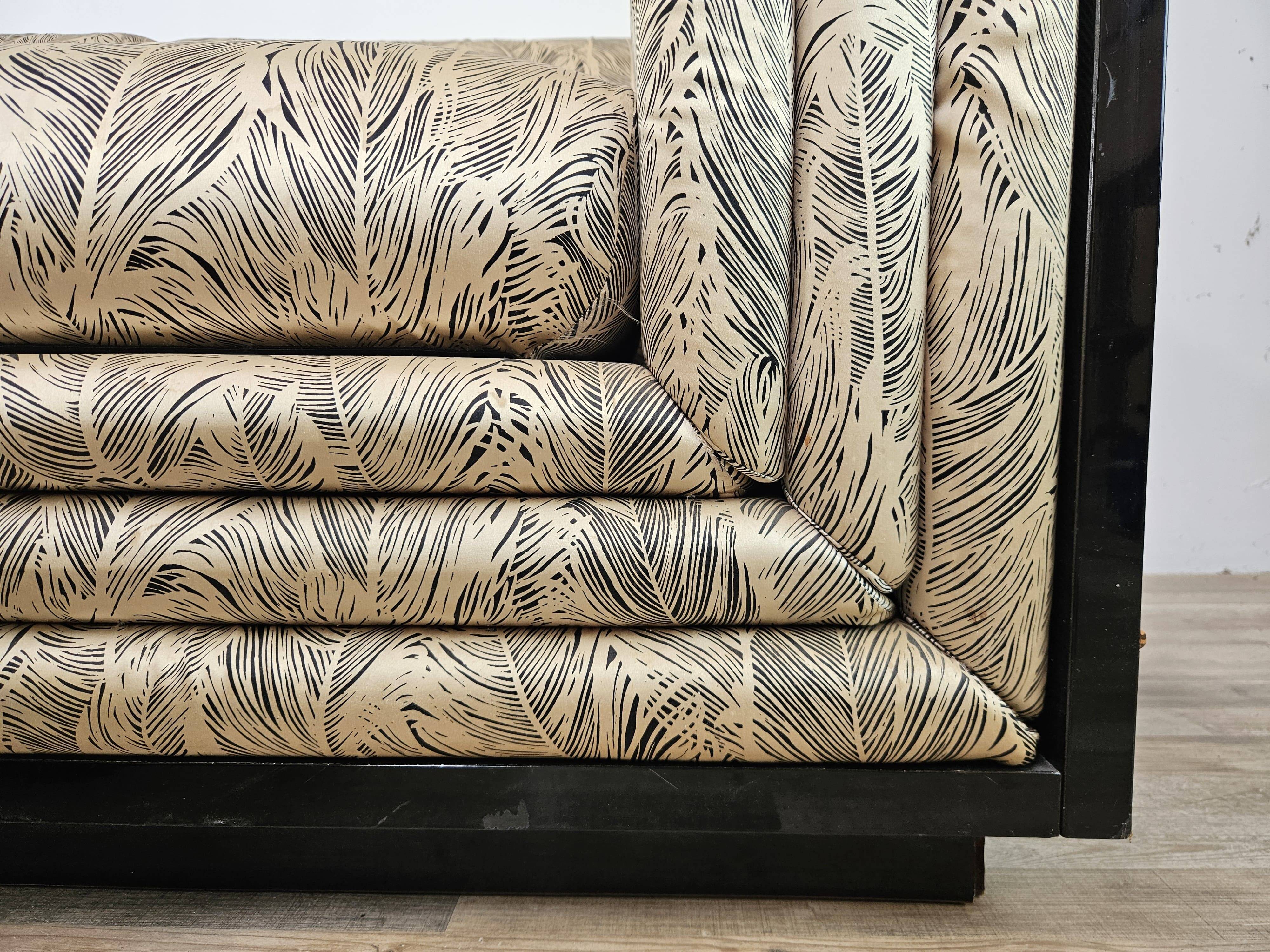 Canapé modulable Pierre Cardin en soie et bois laqué, 1970