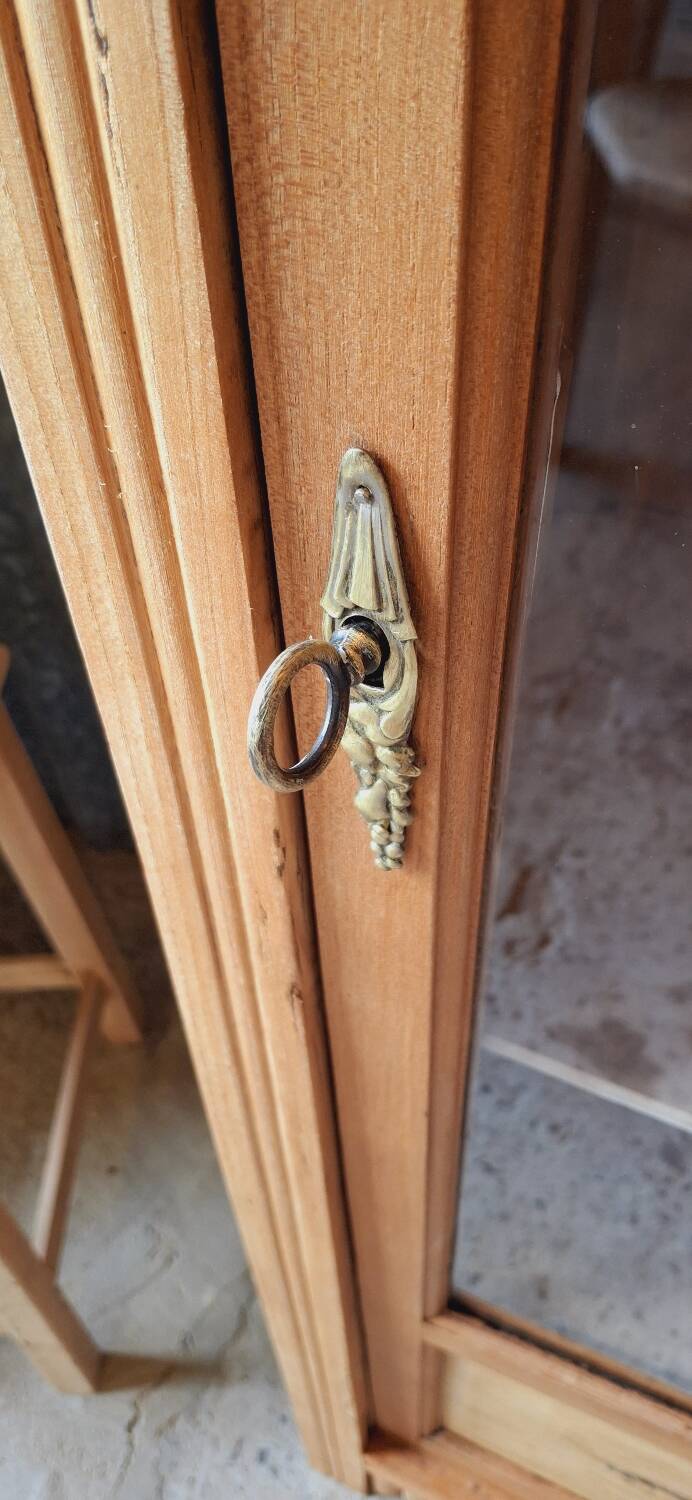 Art Deco display case