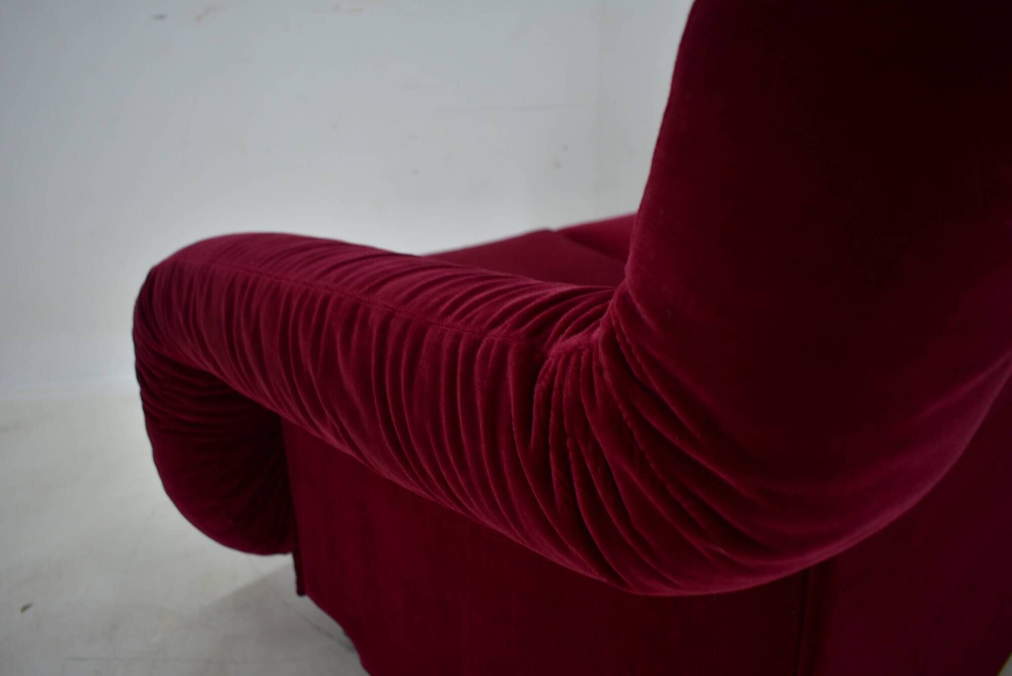 1970s Rare Mid Century Two-Seat Sofa, Italy