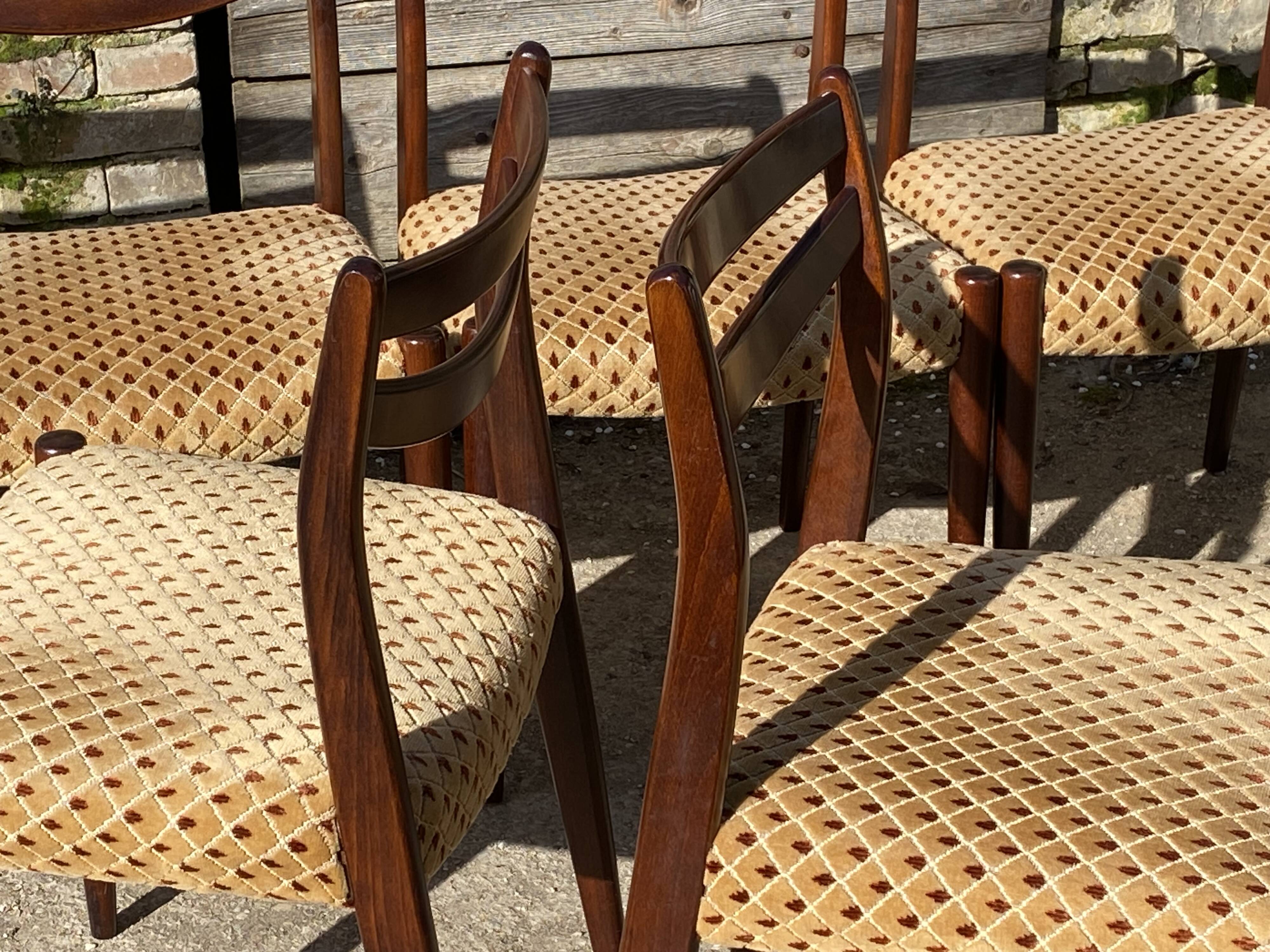 Lot of 6 vintage Scandinavian chairs from the 1950s in rosewood.