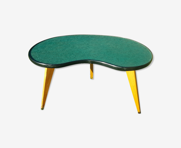 Table vintage forme haricot en superbe état tripode