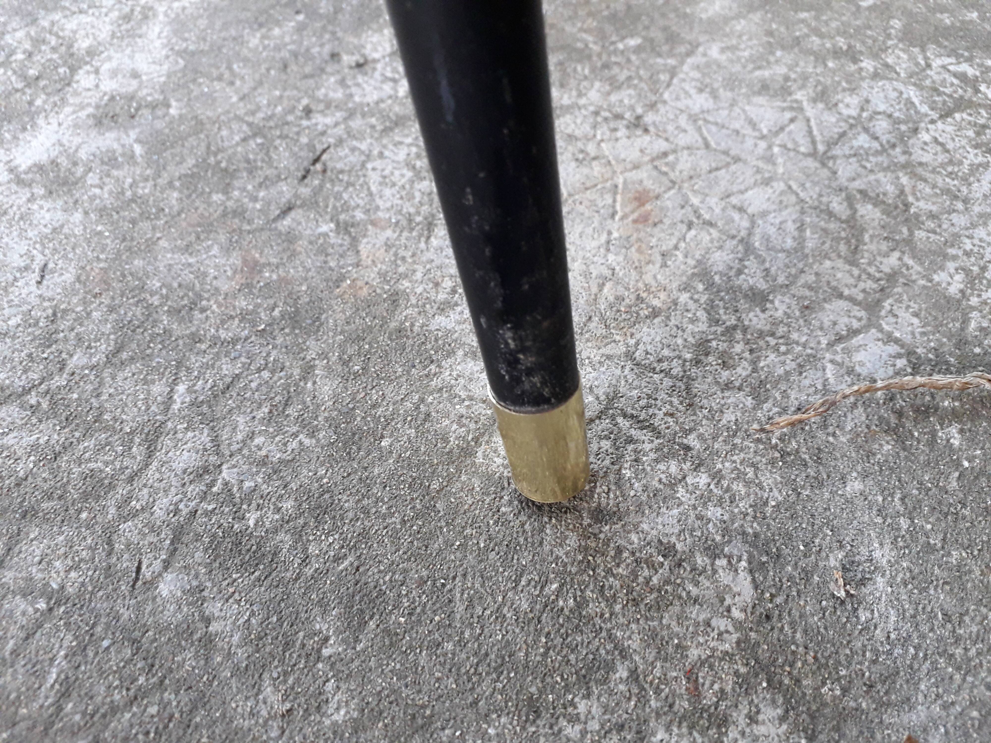 Vintage coffee table spindle legs