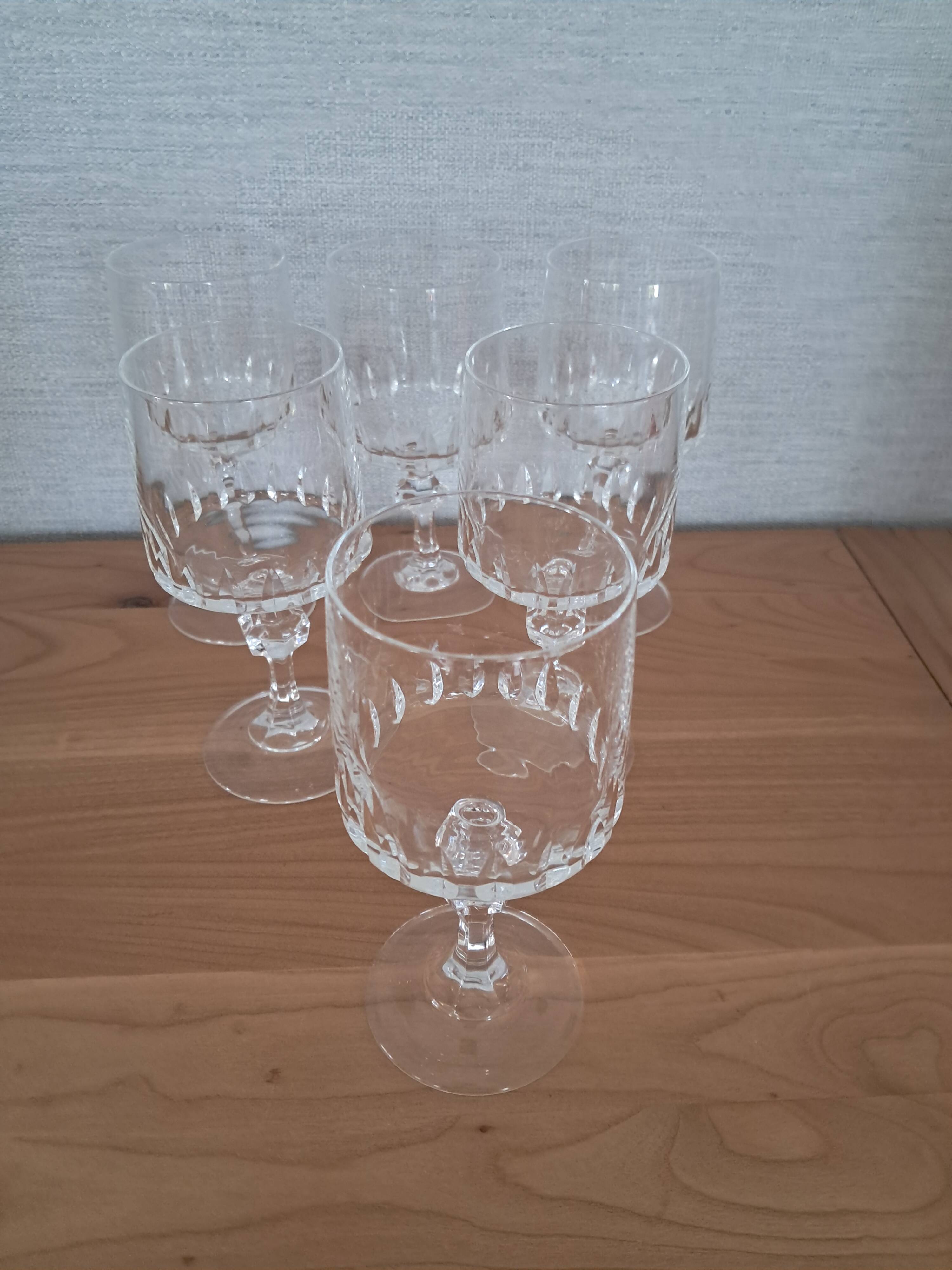 6 crystal wine glasses from Arques, Vendôme model.