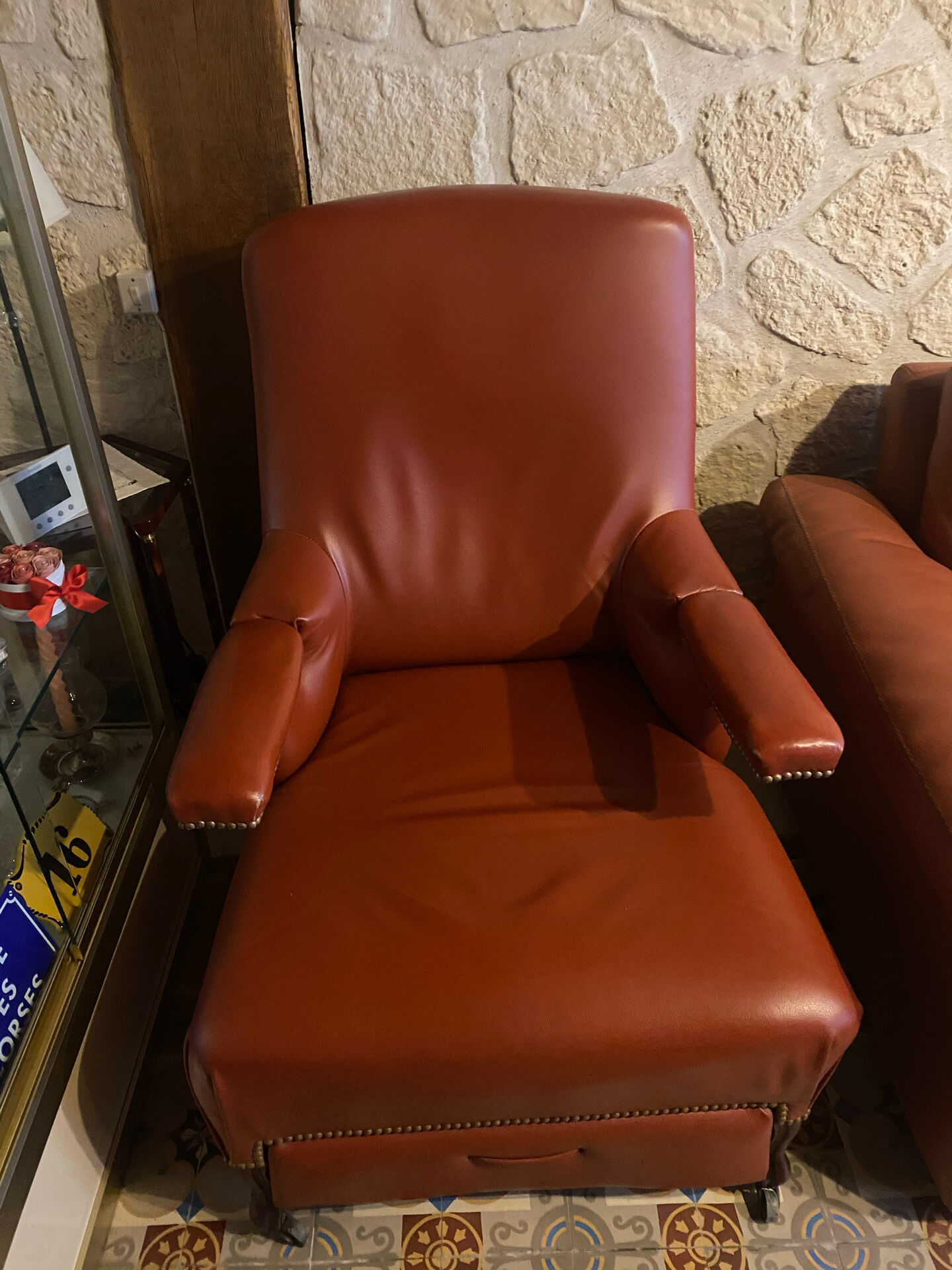 Reclining footrest chair