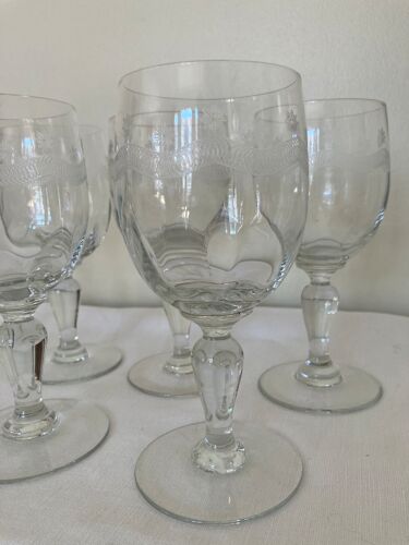 Set de 7 verres à eau gravés cristal de  Portieux