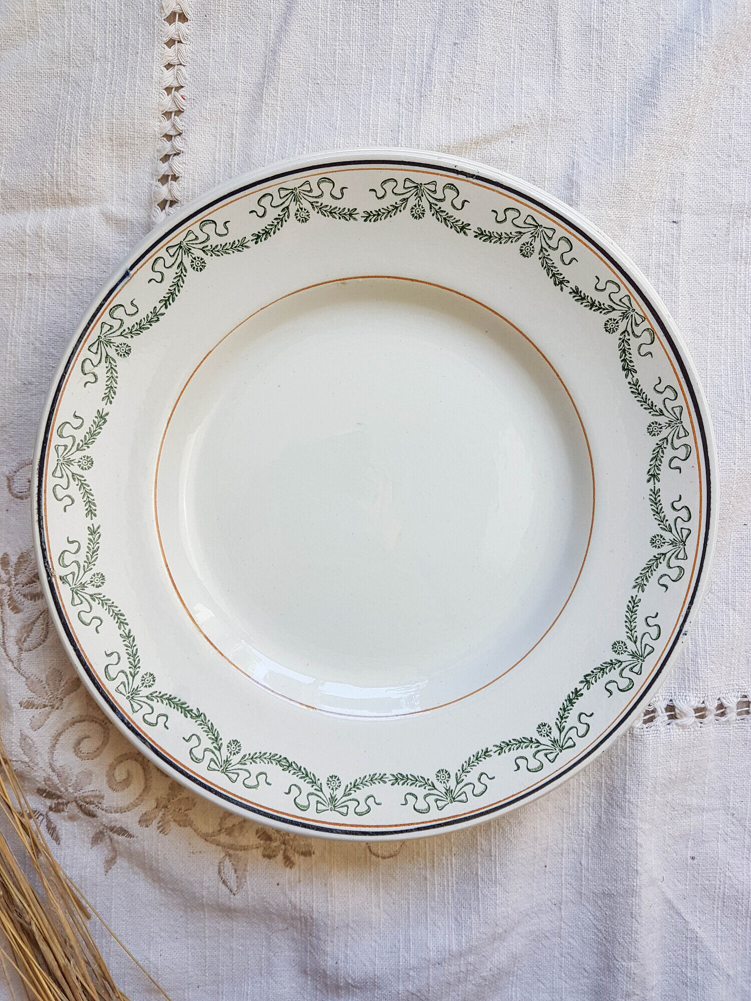 Set of 6 flat plates Saint Amand Blue white red Iron Earth