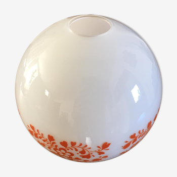 Globe cylindrique en opaline blanche et motifs floraux oranges