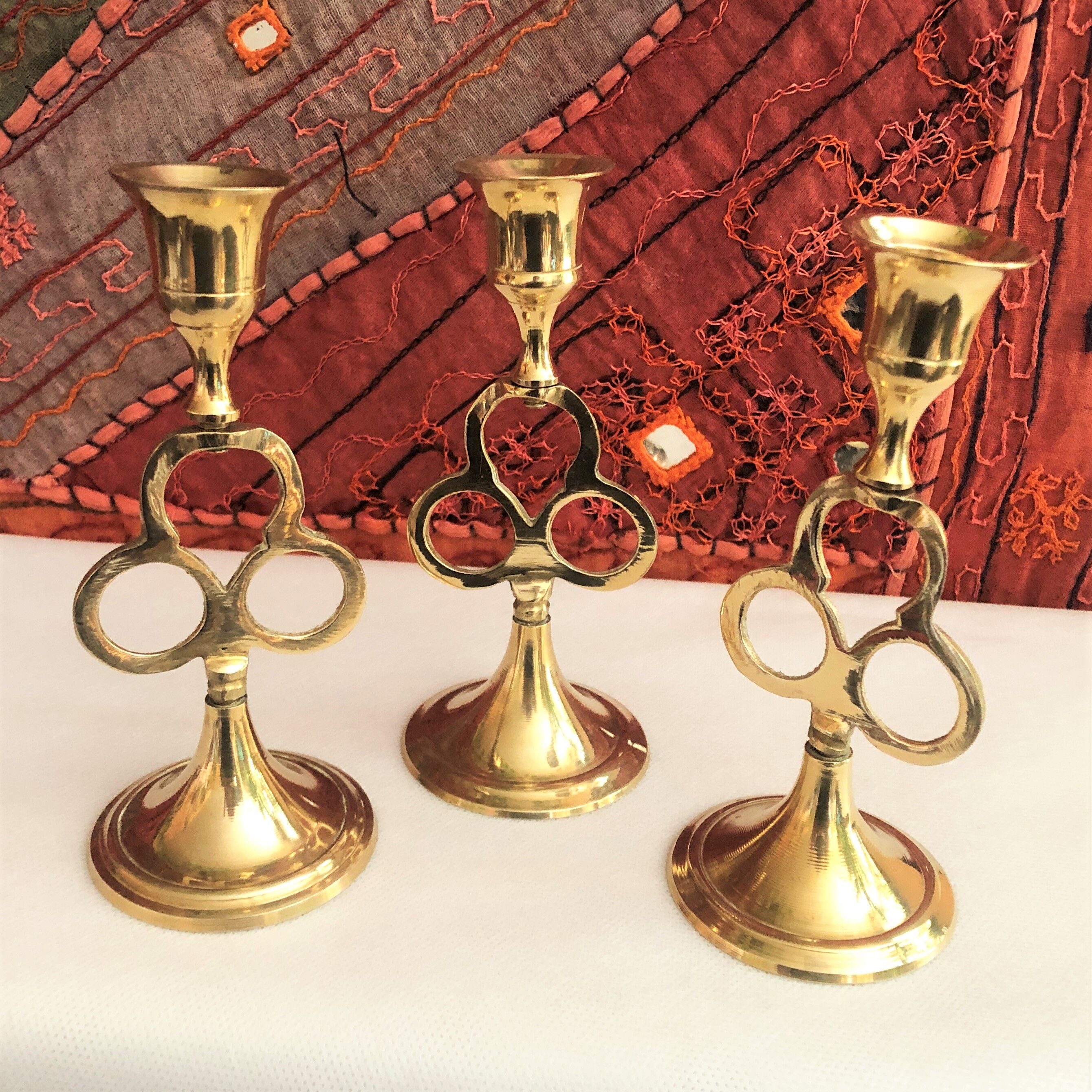 Trio of golden brass candle holder INDIA vintage