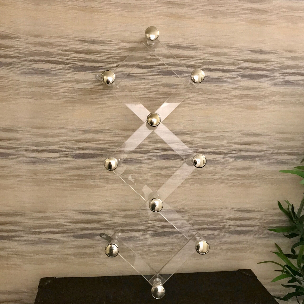 Porte manteau plexi