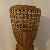 Vase, cache-pot vintage en rotin