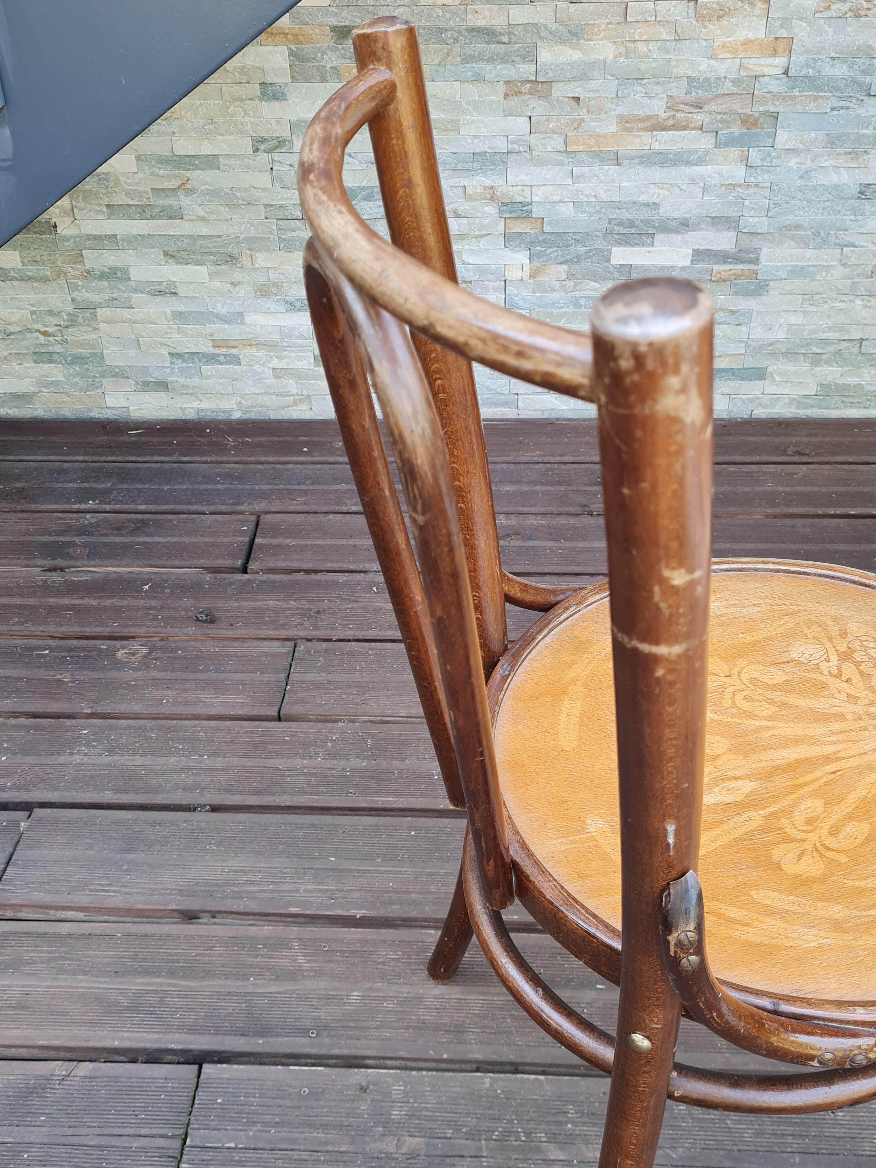 4 bistro chairs from the 30s art nouveau
