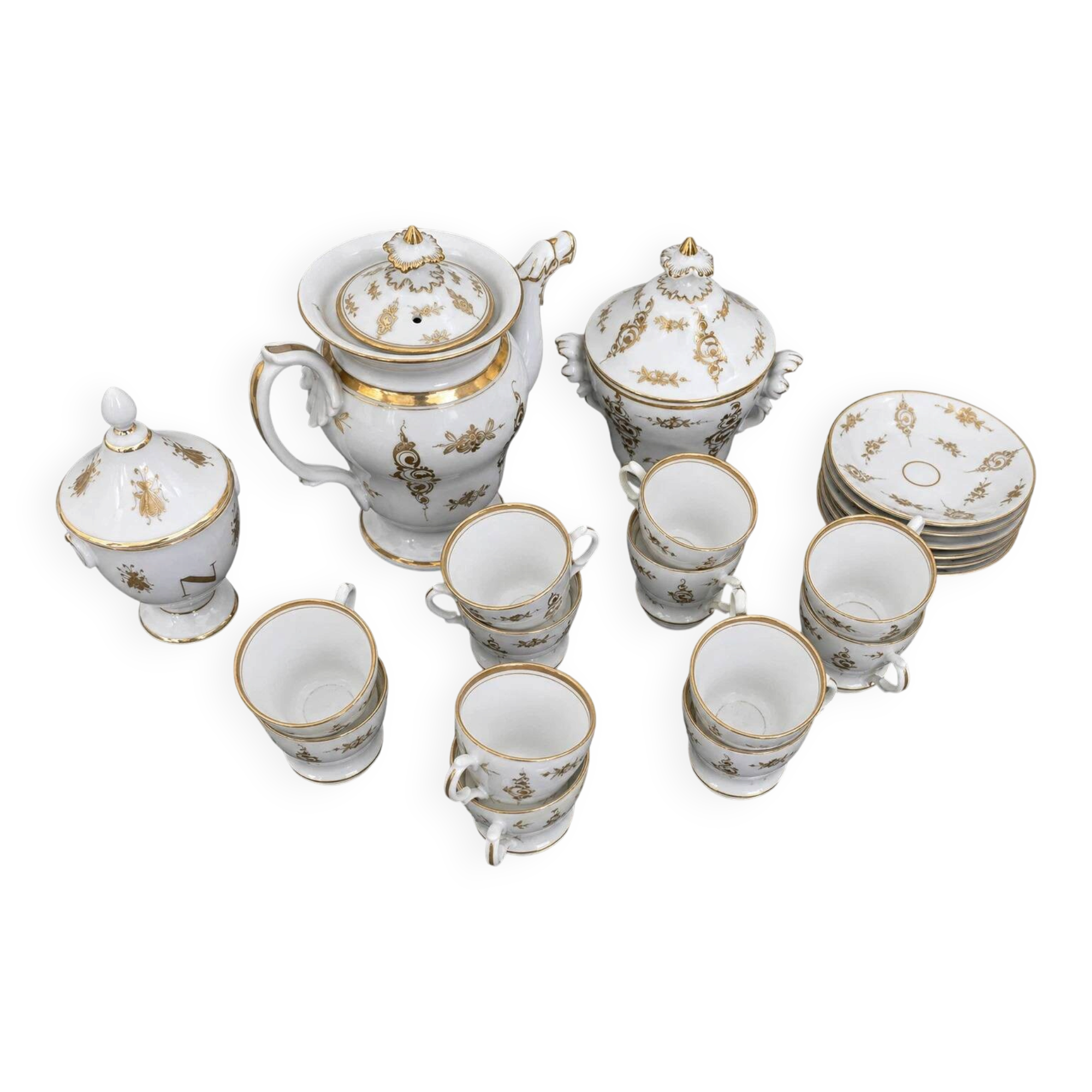 Limoges porcelain tea/coffee service – Maison Giraud, gold decoration – X