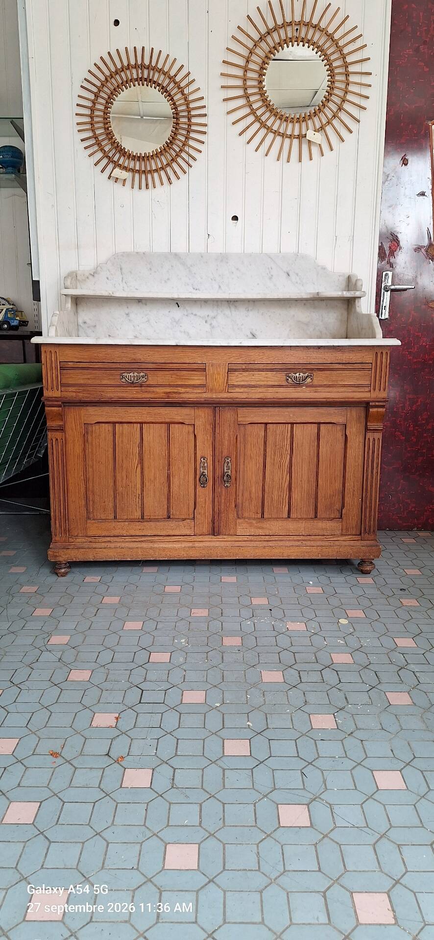 pine bathroom furniture