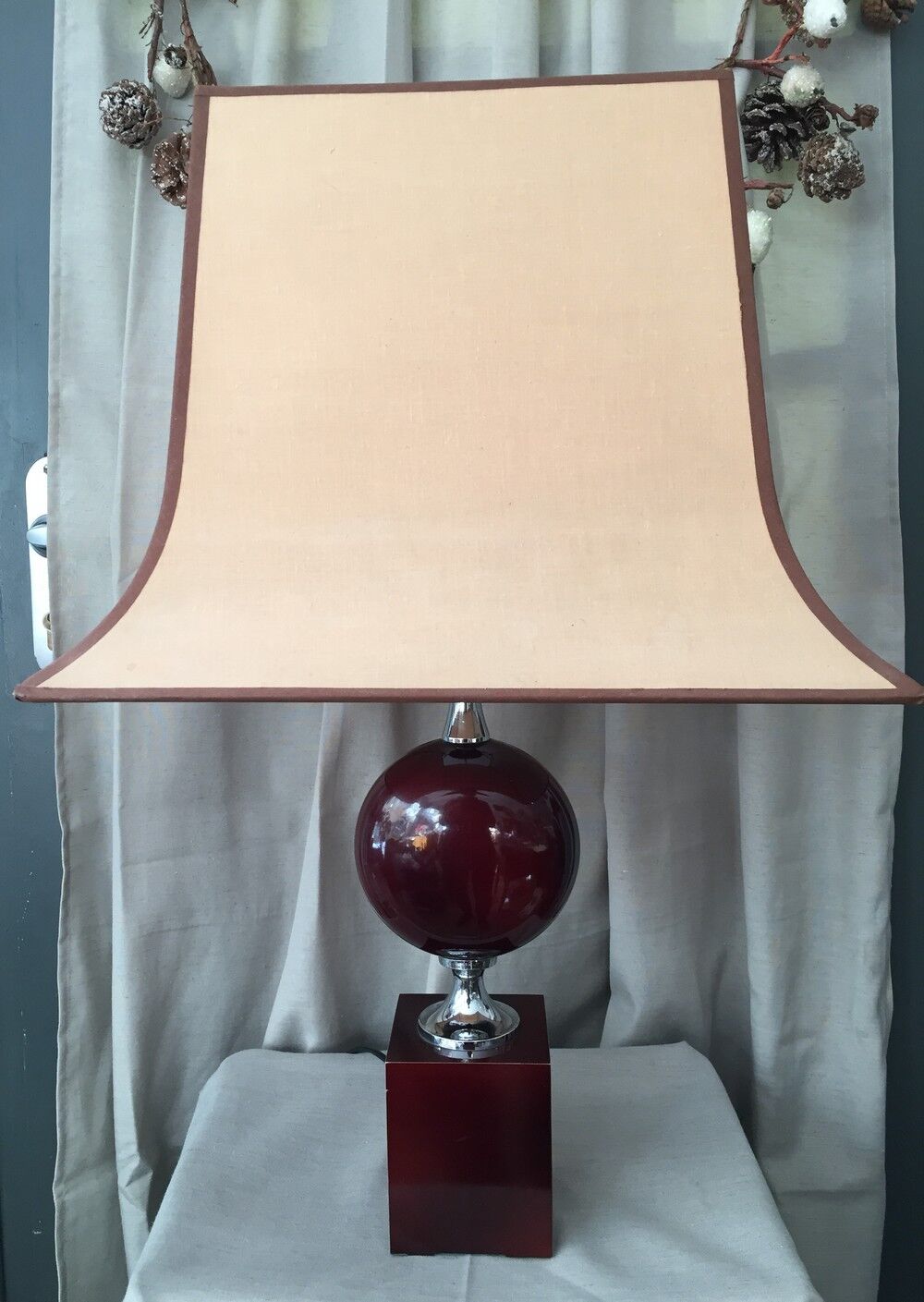 Lacquered table lamp Philippe Barbier years 1970