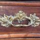 Regency period commode – Solid walnut – Chiselled gilded bronze